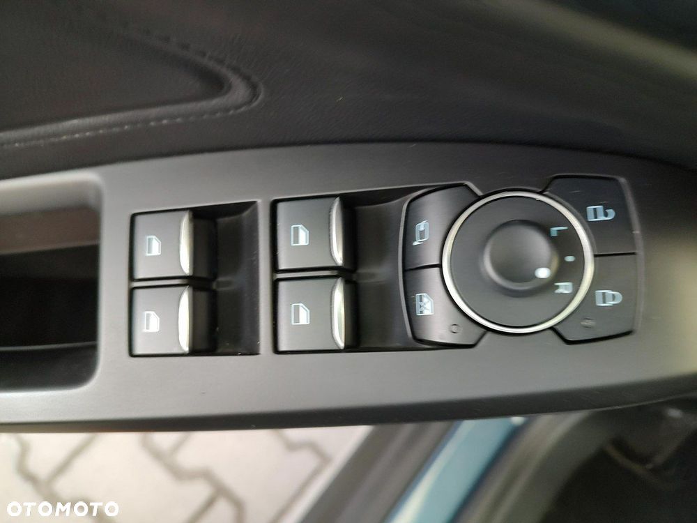 Ford Focus - 10