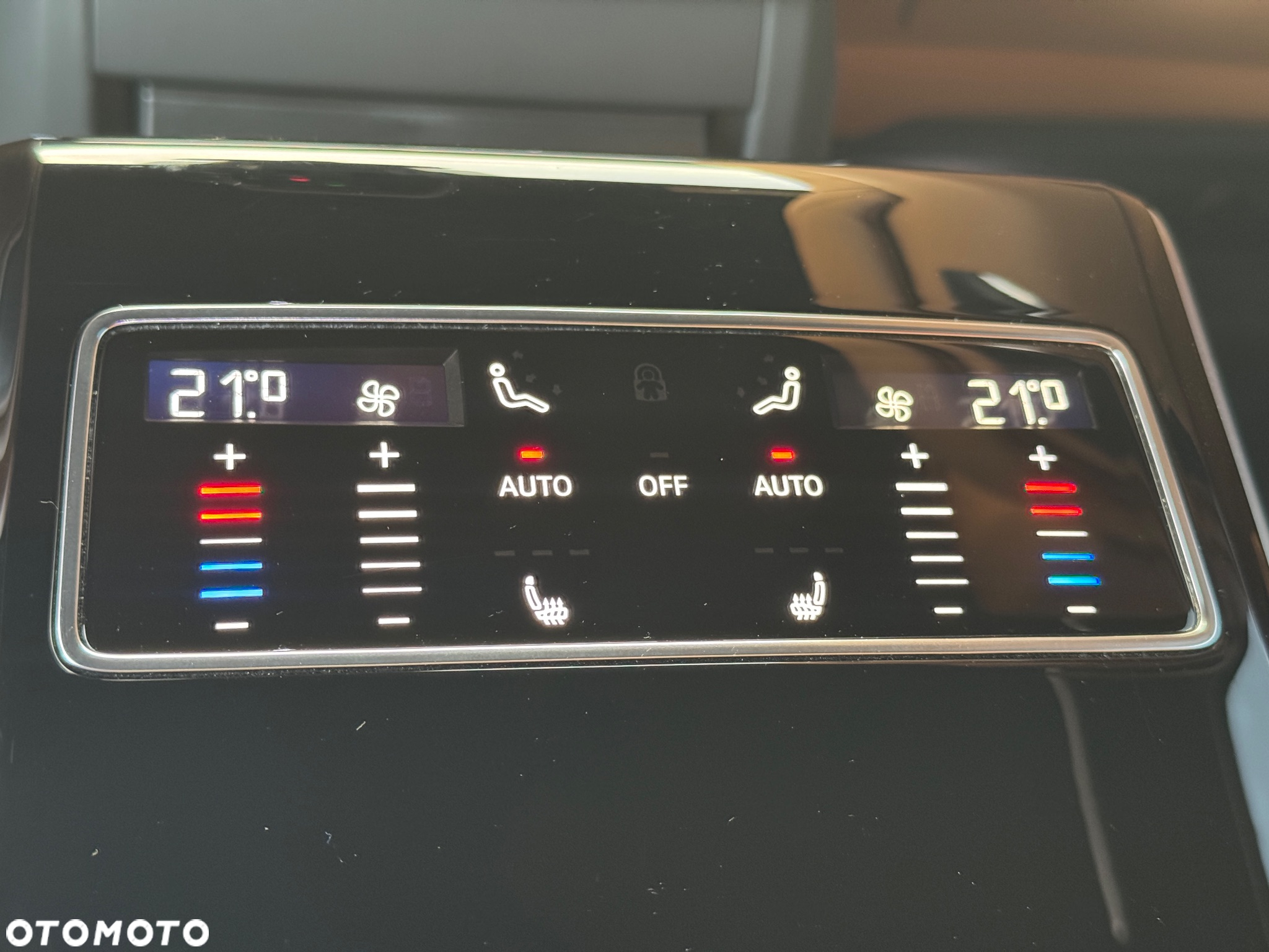 Audi S8 - 18