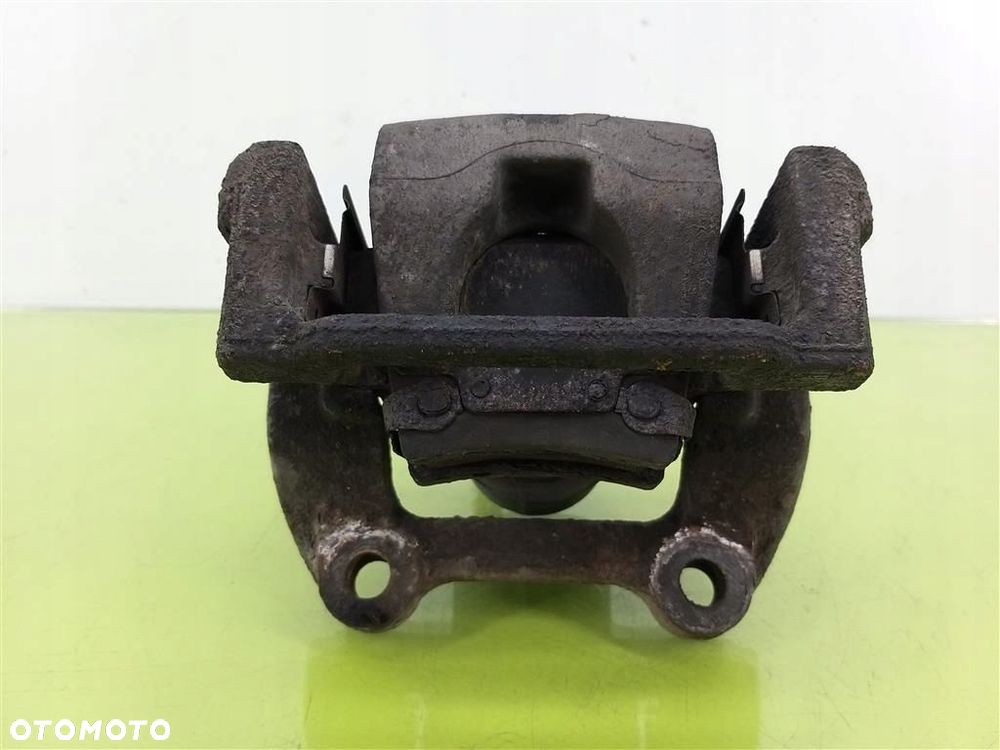 Zacisk hamulcowy tył prawy Dodge Magnum 2004-2008 3,5 V6 BENZYNA - 1