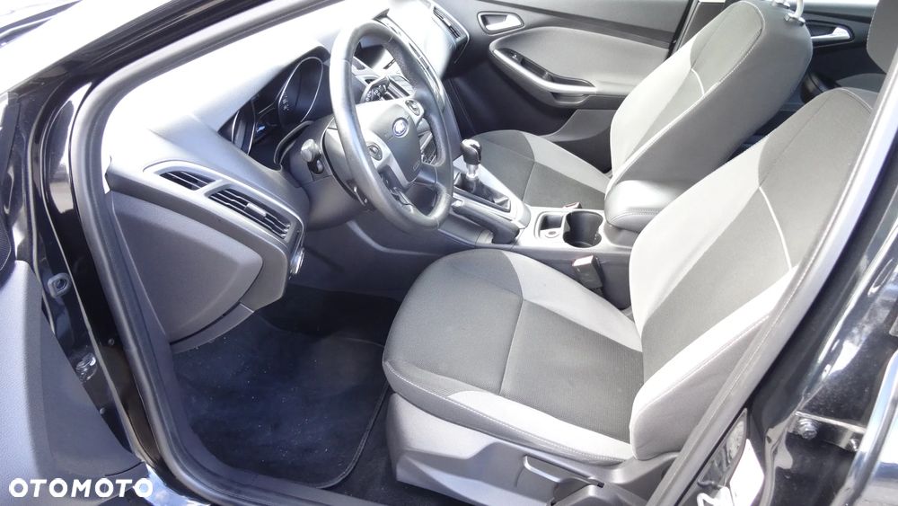 Ford Focus Turnier 1.0 EcoBoost Start-Stopp-System Trend - 15