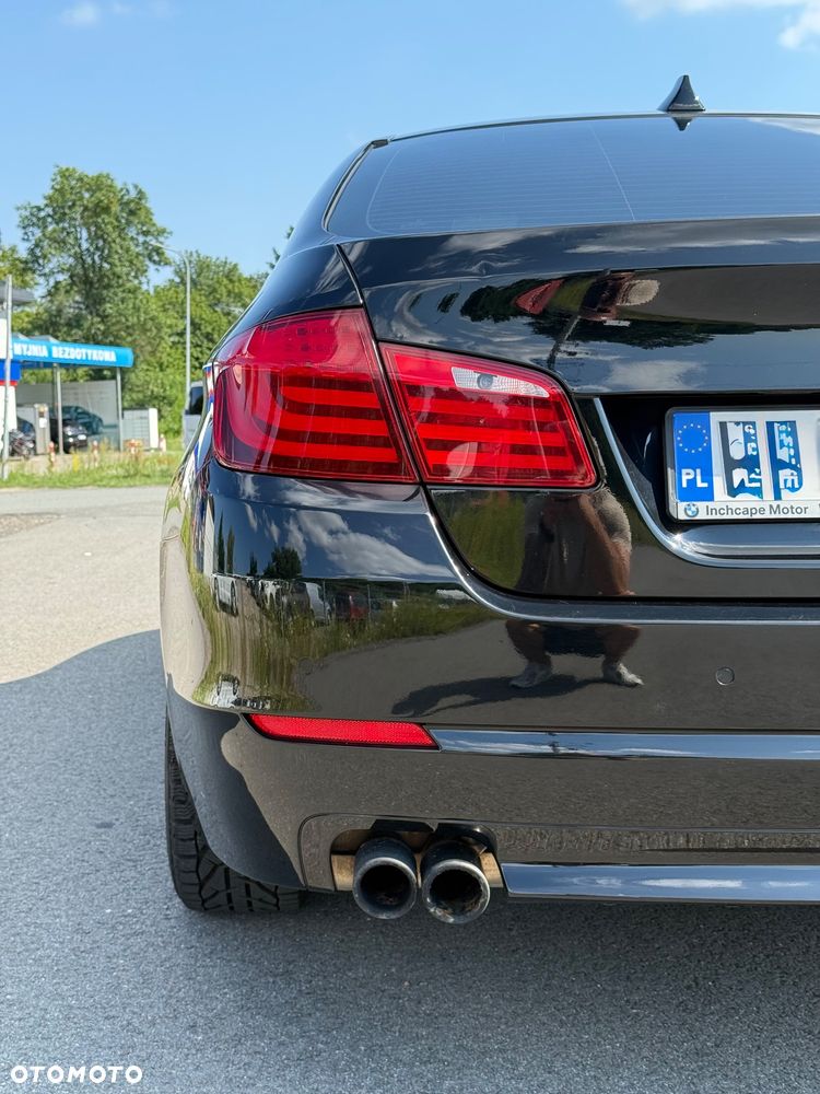 BMW Seria 5 528i Sport-Aut - 7
