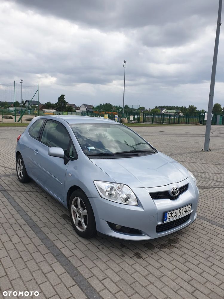 Toyota Auris 1.6 VVT-i Luna - 1