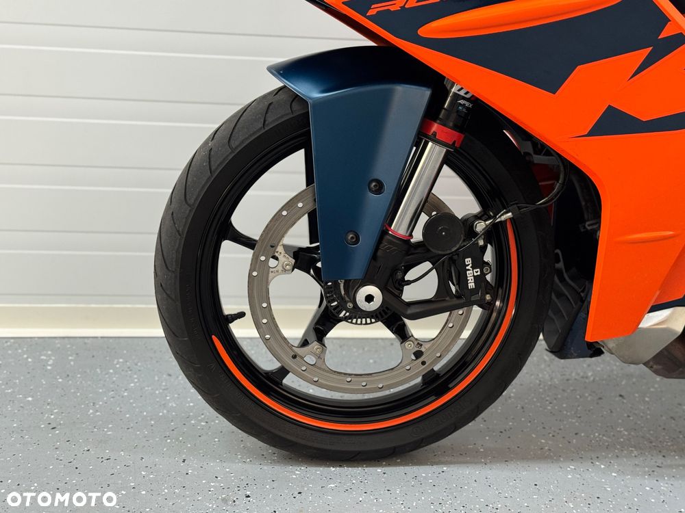 KTM RC 390 - 18