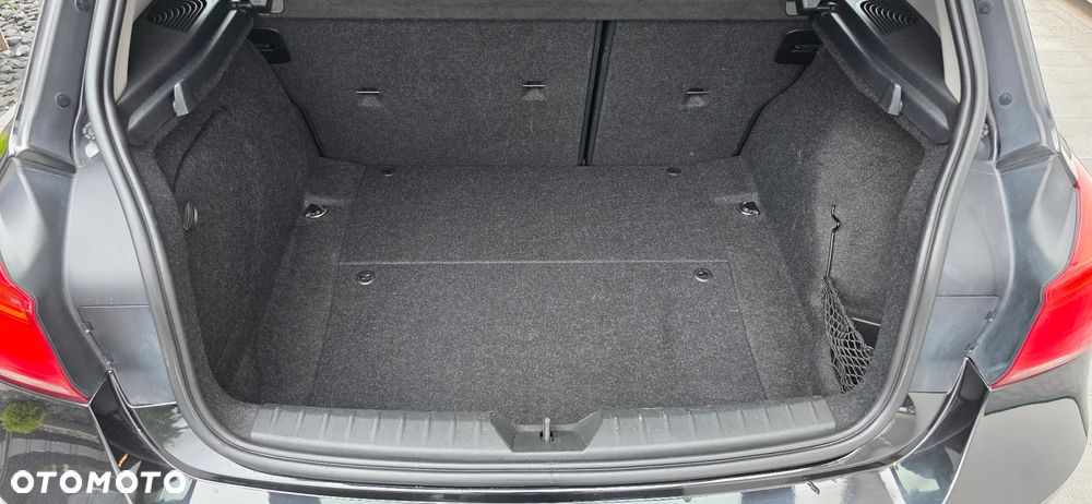 BMW Seria 1 116d Sport Line - 16