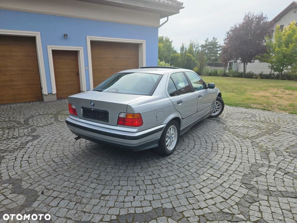 BMW Seria 3 - 6