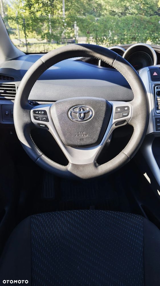 Toyota Verso 2.0 D-4D Sol - 17