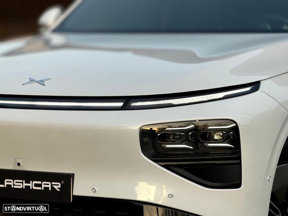 Xpeng G9 98 kWh Long Range - 42