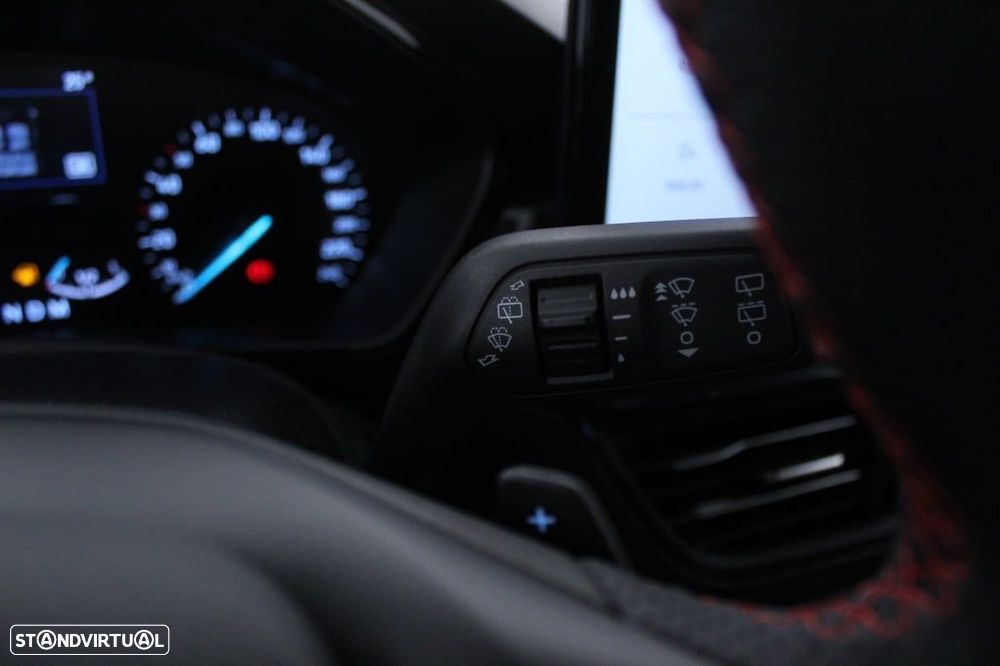 Ford Focus SW 1.5 TDCi EcoBlue ST-Line Aut. - 25
