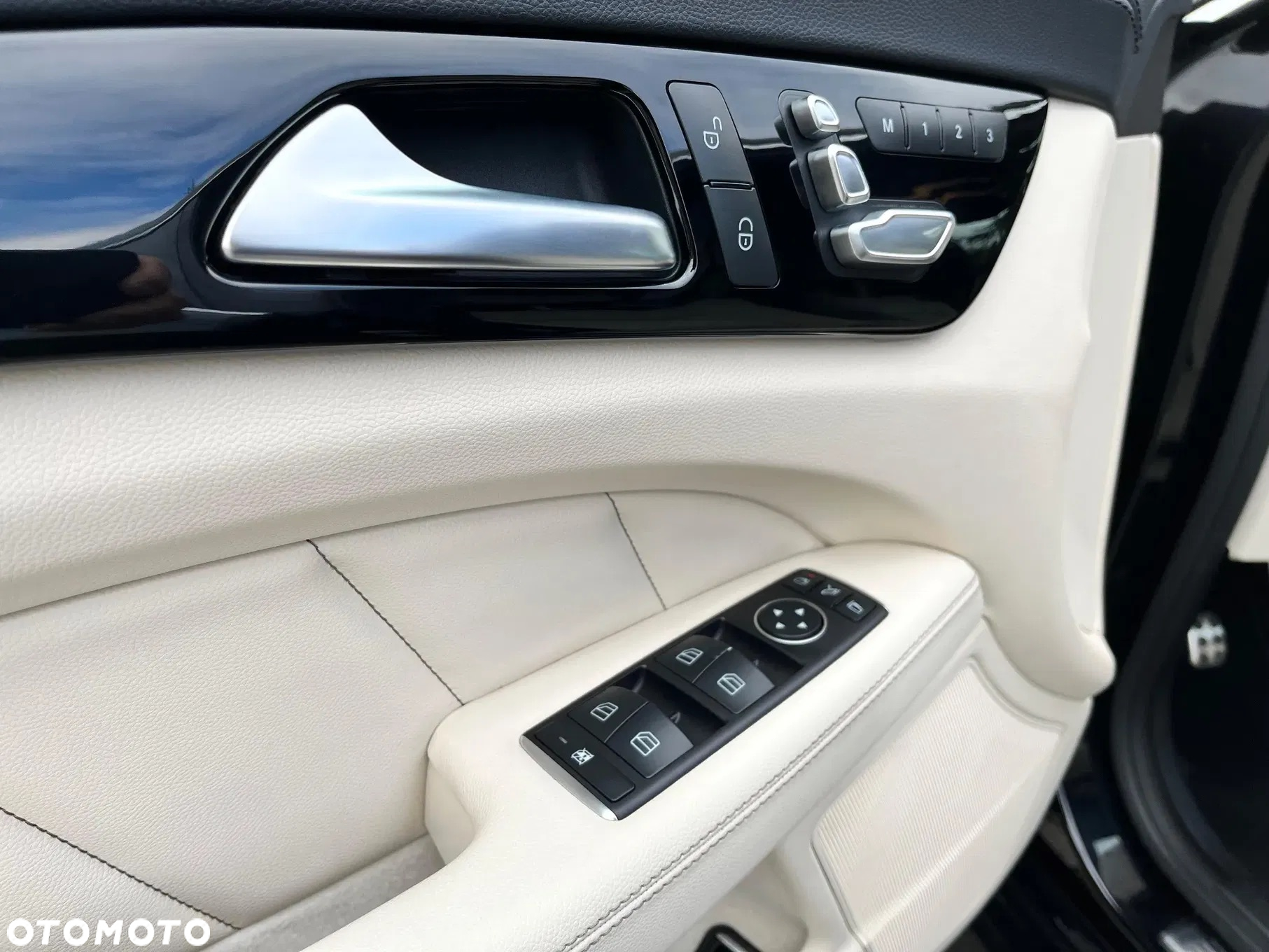 Mercedes-Benz CLS Shooting Brake 400 4Matic 7G-TRONIC Final Edition - 10