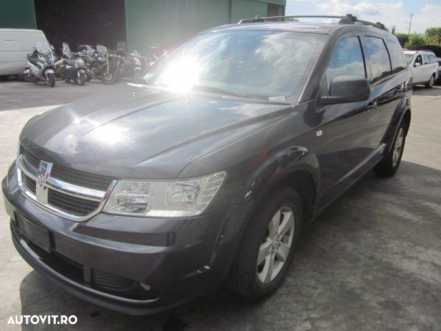 Dezmembrez Doge Journey 2.0D , an 2008 , tip motor BWD