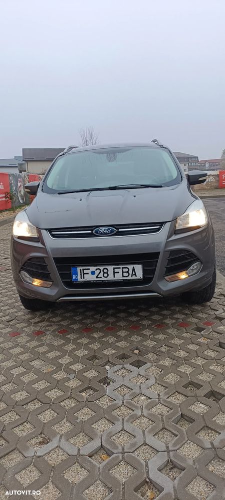 Ford Kuga - 5