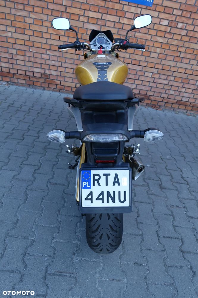 Honda Hornet - 15