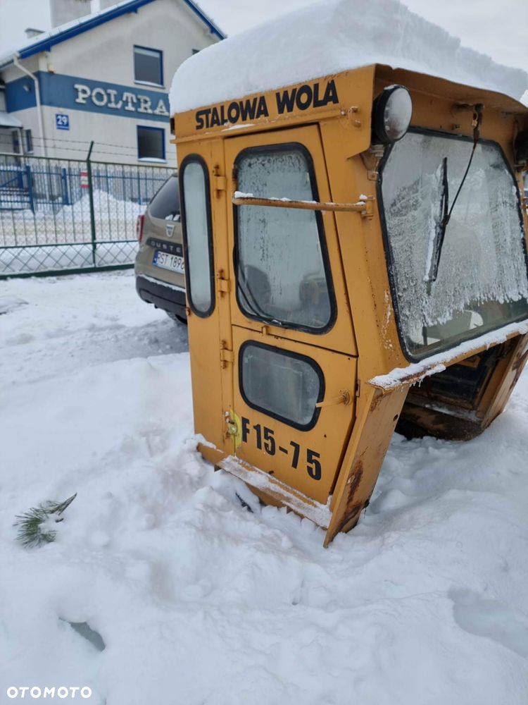 Kabina do ładowarki Ł-35 - 2