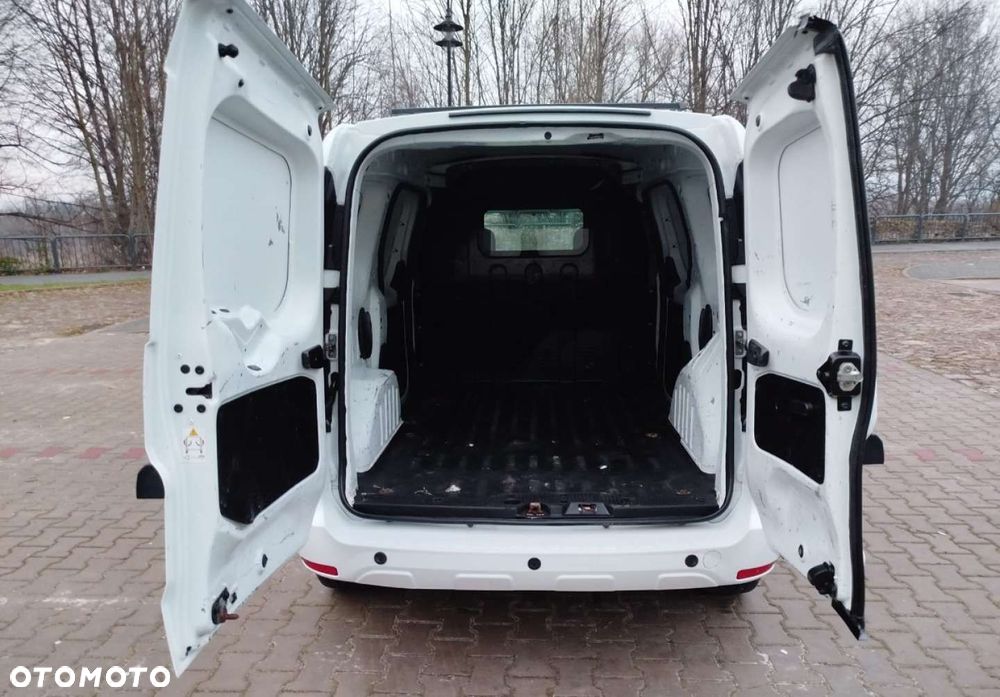 Dacia Dokker - 25