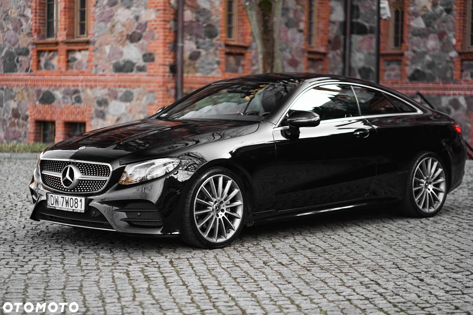 Mercedes-Benz Klasa E 200 Coupe 9G-TRONIC - 14