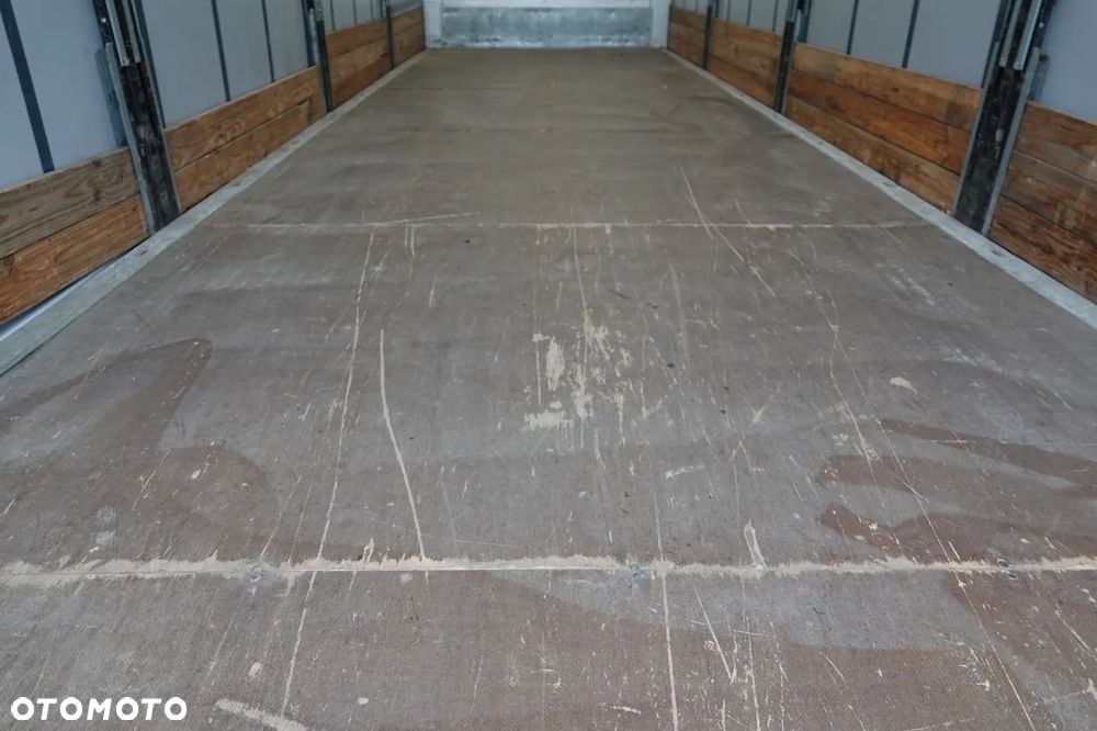 Iveco EUROCARGO / 12. 190 / FIRANKA - 8,5 m / SOLÓWKA / WINDA ZAŁADOWCZA / PO KONTRAKCIE SERWISOWYM / EURO 6 - 19