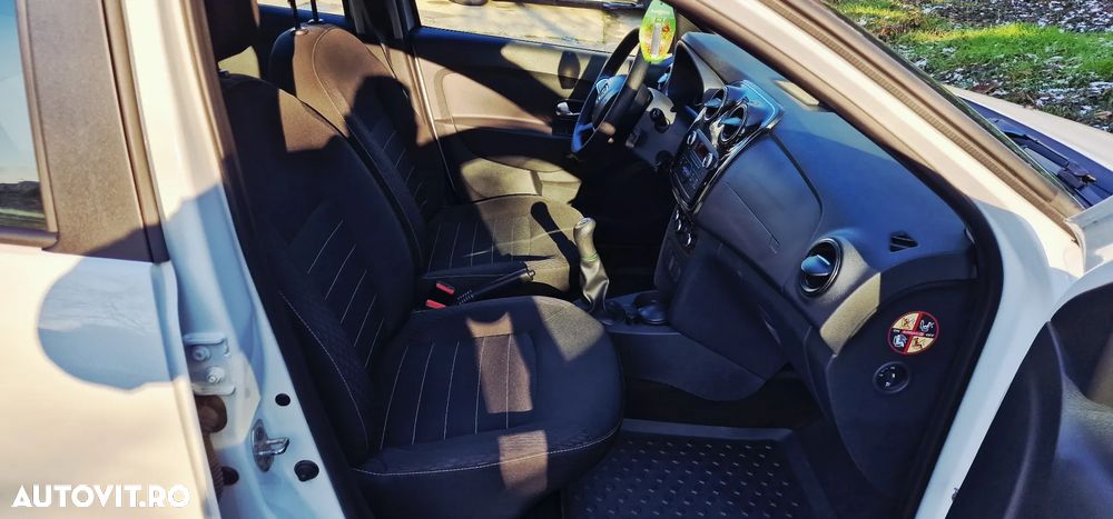 Dacia Logan 1.5 Blue dCi Laureate - 12