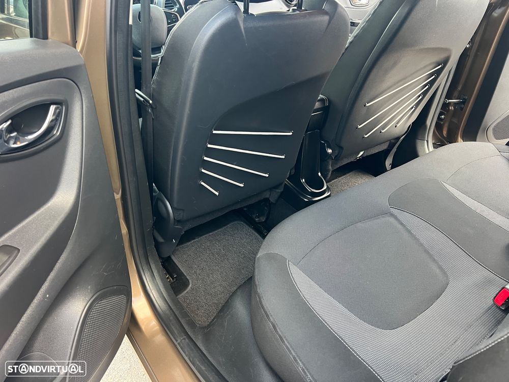 Renault Captur 1.5 dCi Sport - 33