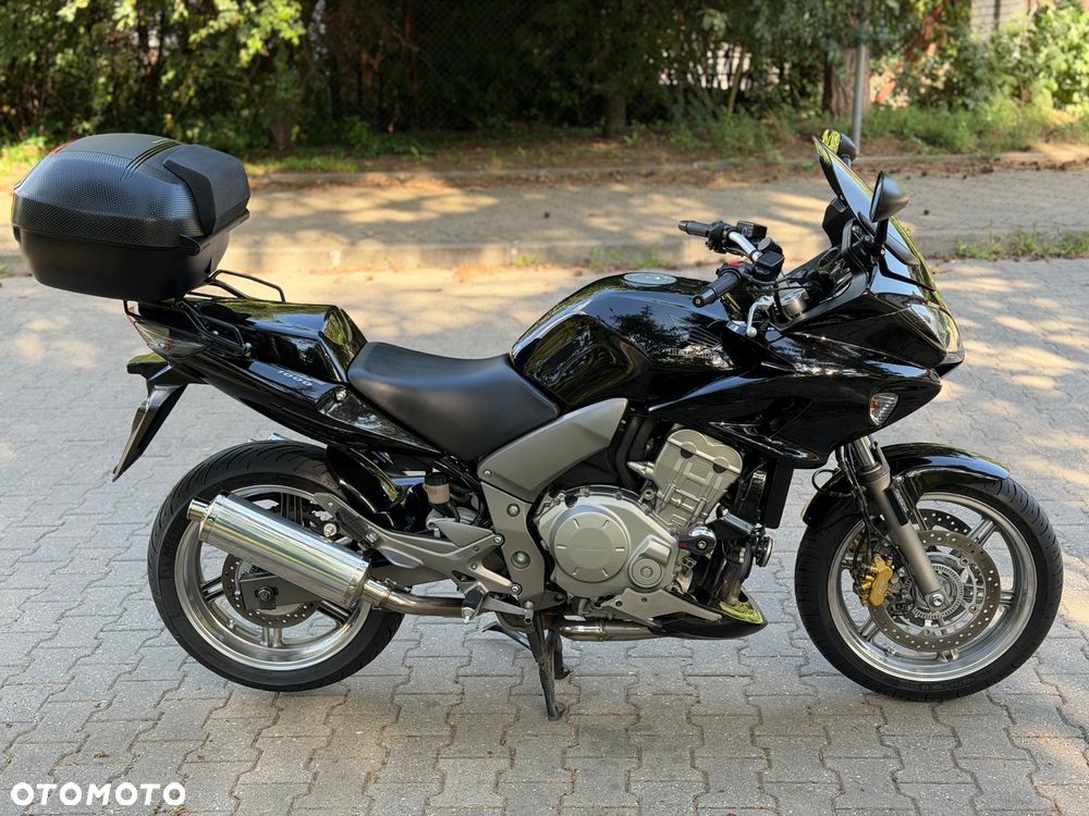 Honda CBF - 4
