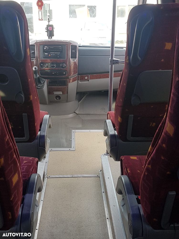 Mercedes-Benz Sprinter - 5