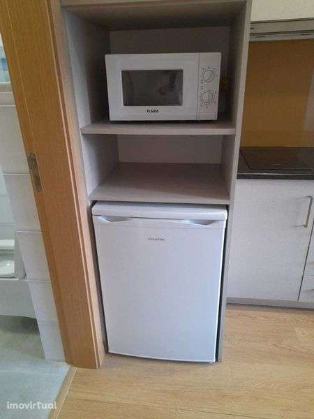 Arrenda-se T0 em Leiria - Grande imagem: 5/12