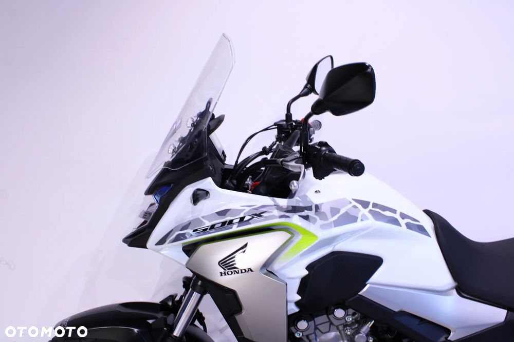 Honda CB - 11