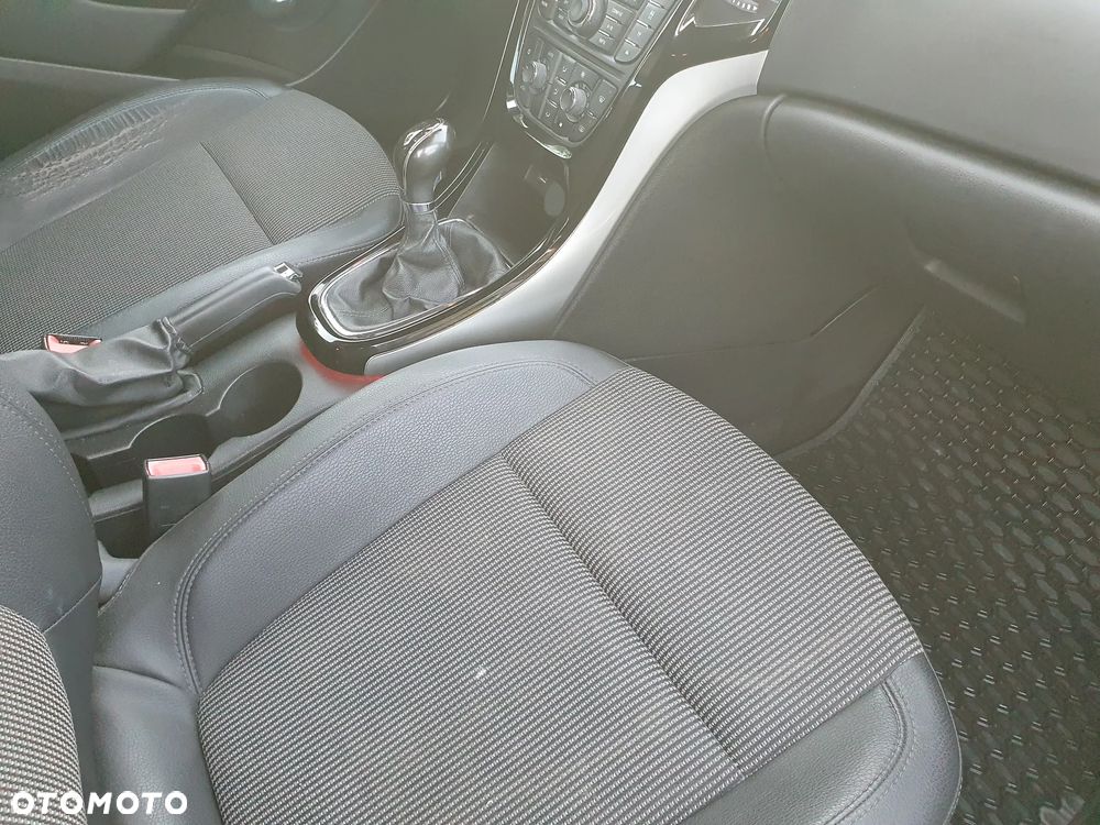 Opel Astra 1.6 CDTI Cosmo - 20