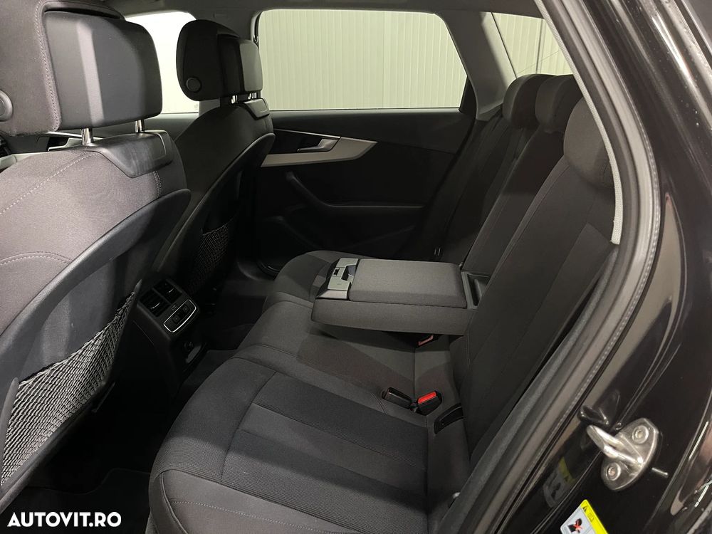 Audi A4 Avant 2.0 35 TDI S tronic MHEV Advanced - 12