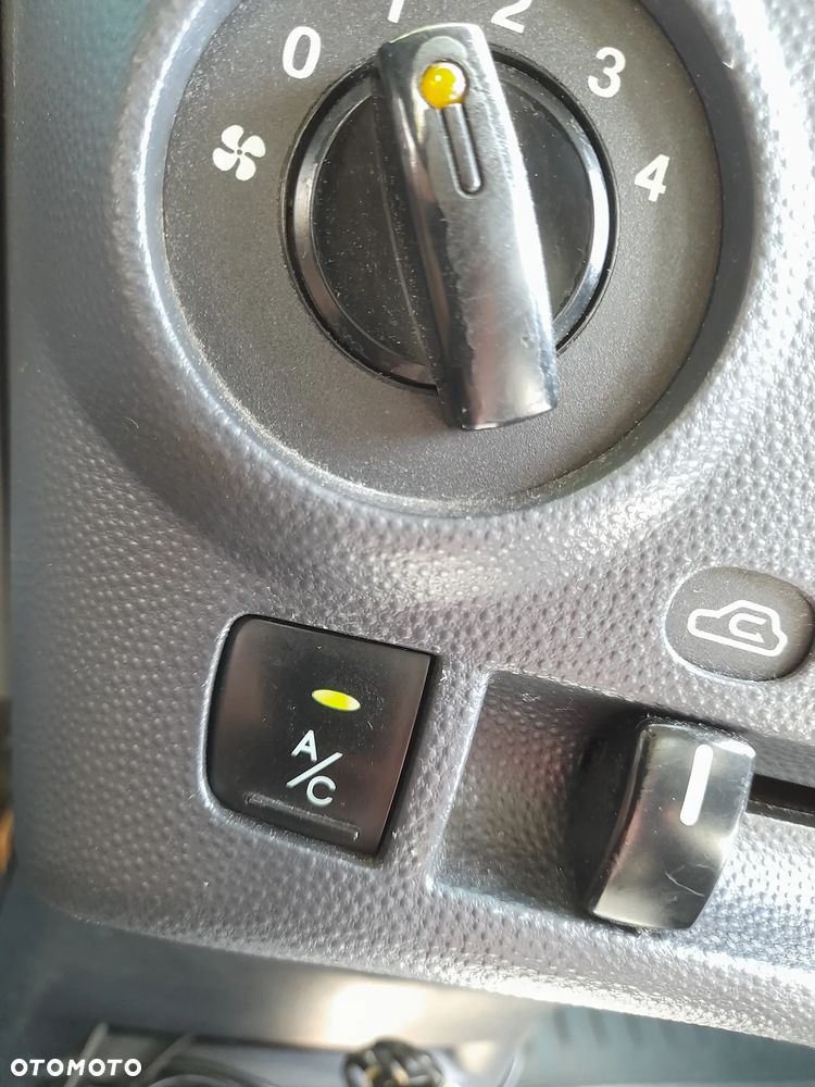 Kia Picanto 1.1 EX - 8