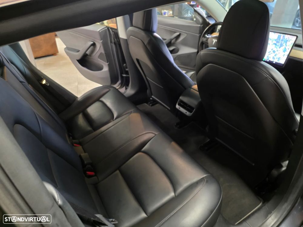 Tesla Model 3 AWD Dual Motor - 27