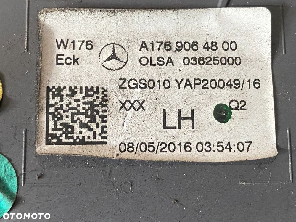 MERCEDES 176 lift lampa tylna prawa lewa kompletA 1769064900 - 8