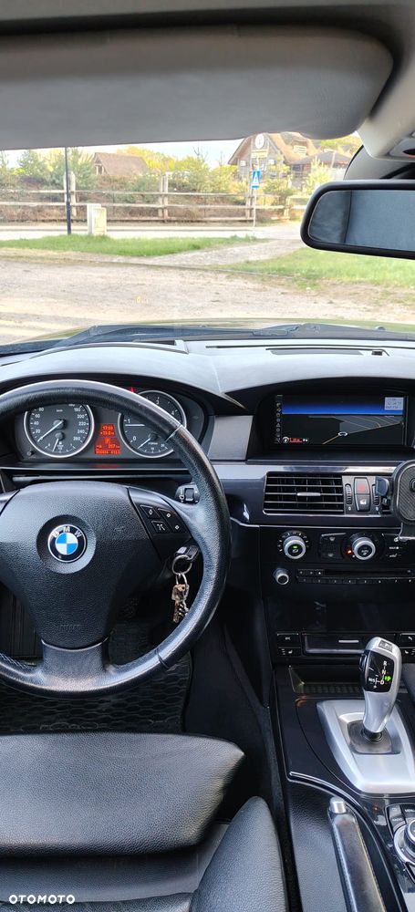 BMW Seria 5 - 22