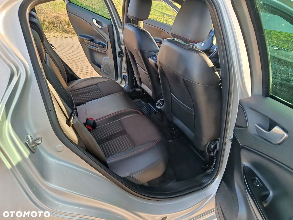 Alfa Romeo Giulietta 1.8 TBi 16V Quadrifoglio Verde - 17