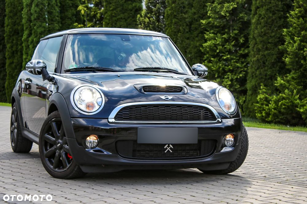 MINI Cooper S 50 Mayfair - 15