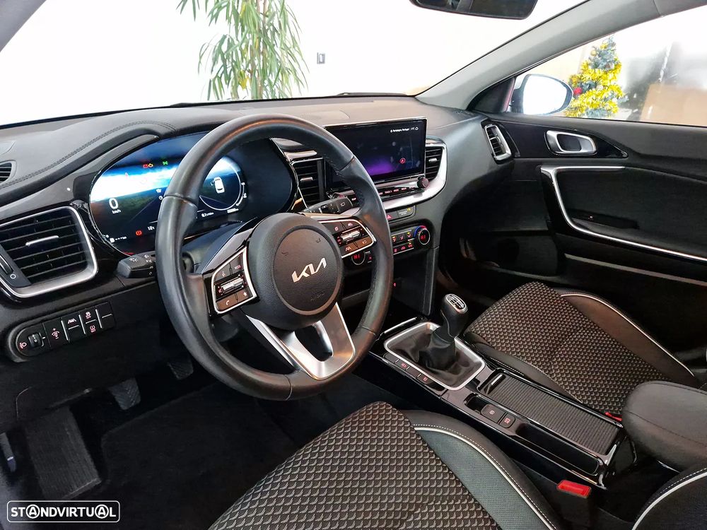 Kia Ceed SW 1.0 T-GDI Drive - 18