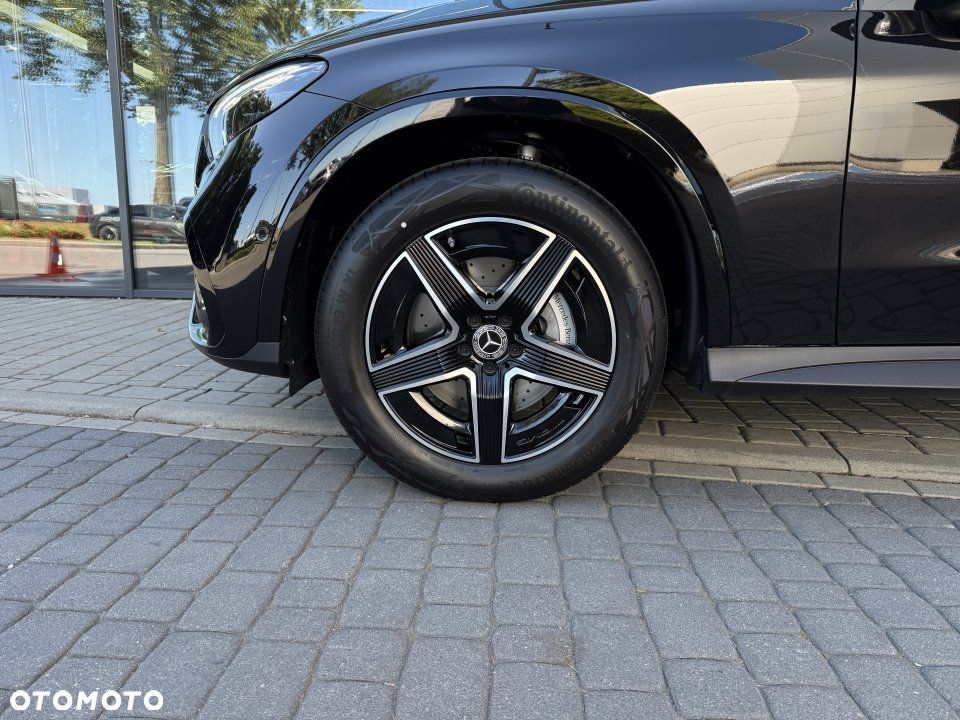 Mercedes-Benz GLC - 7