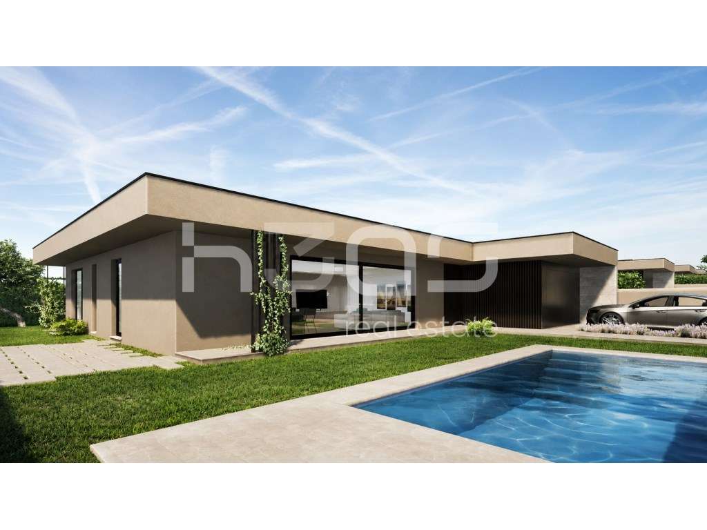 Moradia Térrea T4 com Piscina | Vila Verde - Grande imagem: 2/15