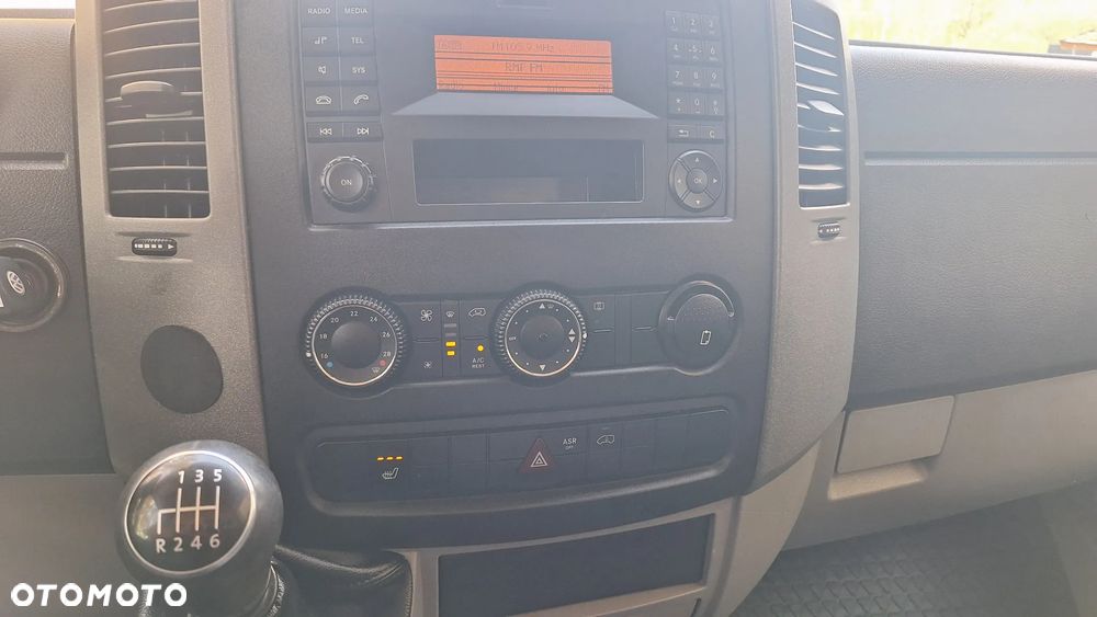 Volkswagen CRAFTER - 28