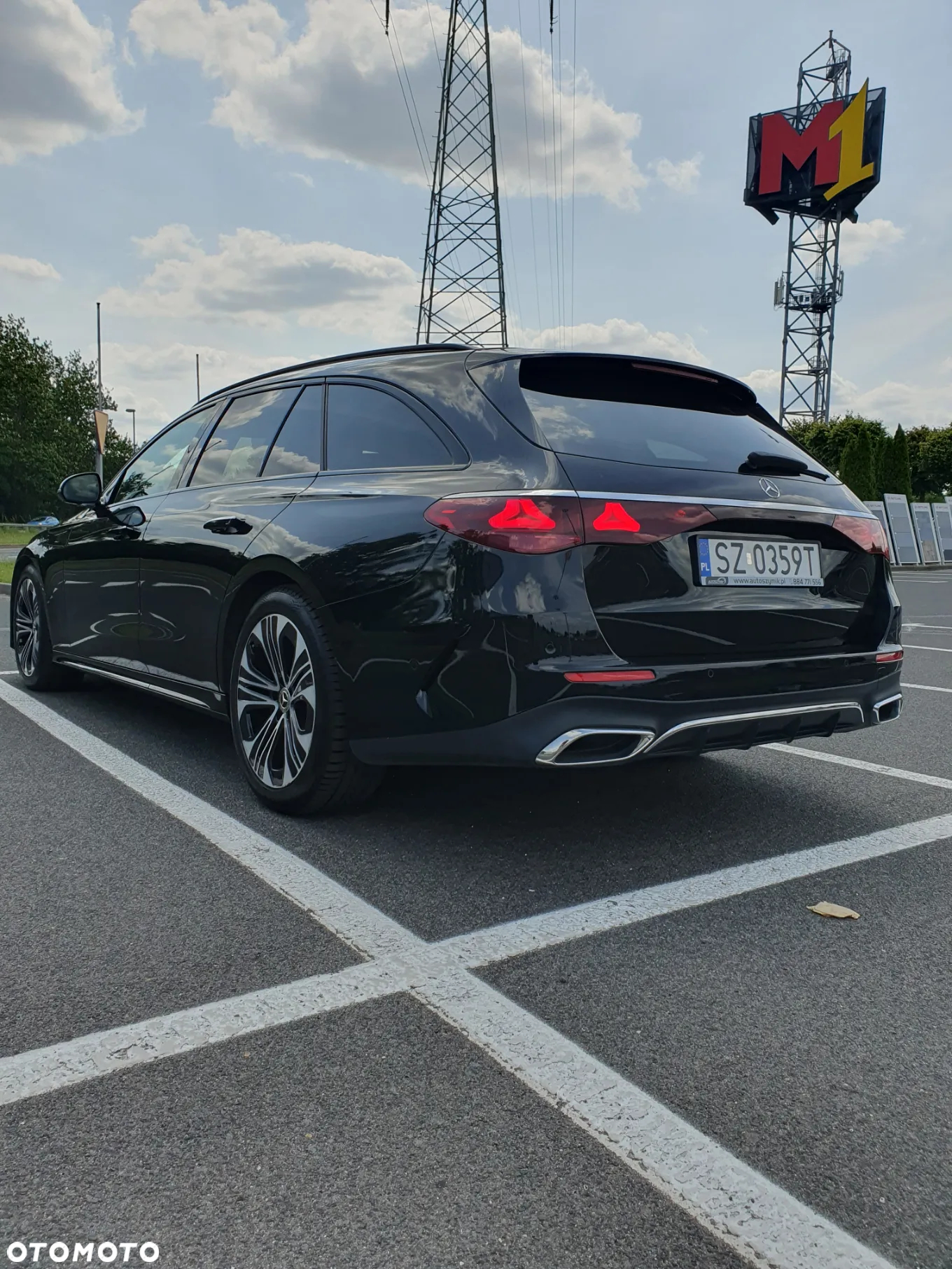 Mercedes-Benz Klasa E 220 d T 9G-TRONIC Edition AMG Line - 21