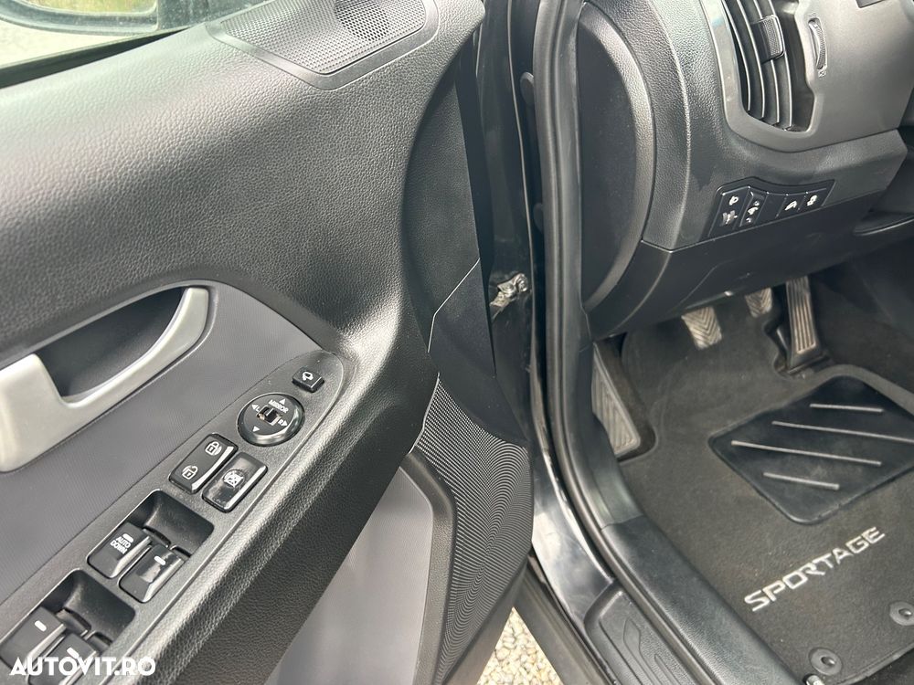 Kia Sportage - 14