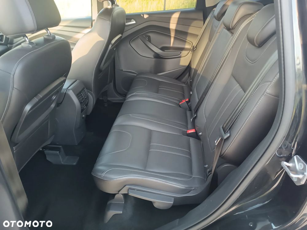 Ford Kuga - 8
