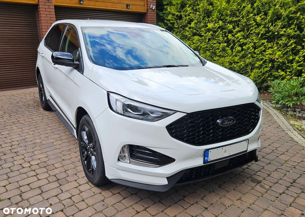 Ford Edge - 1
