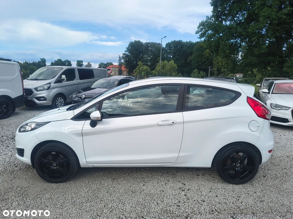 Ford Fiesta 1.25 Celebration - 9