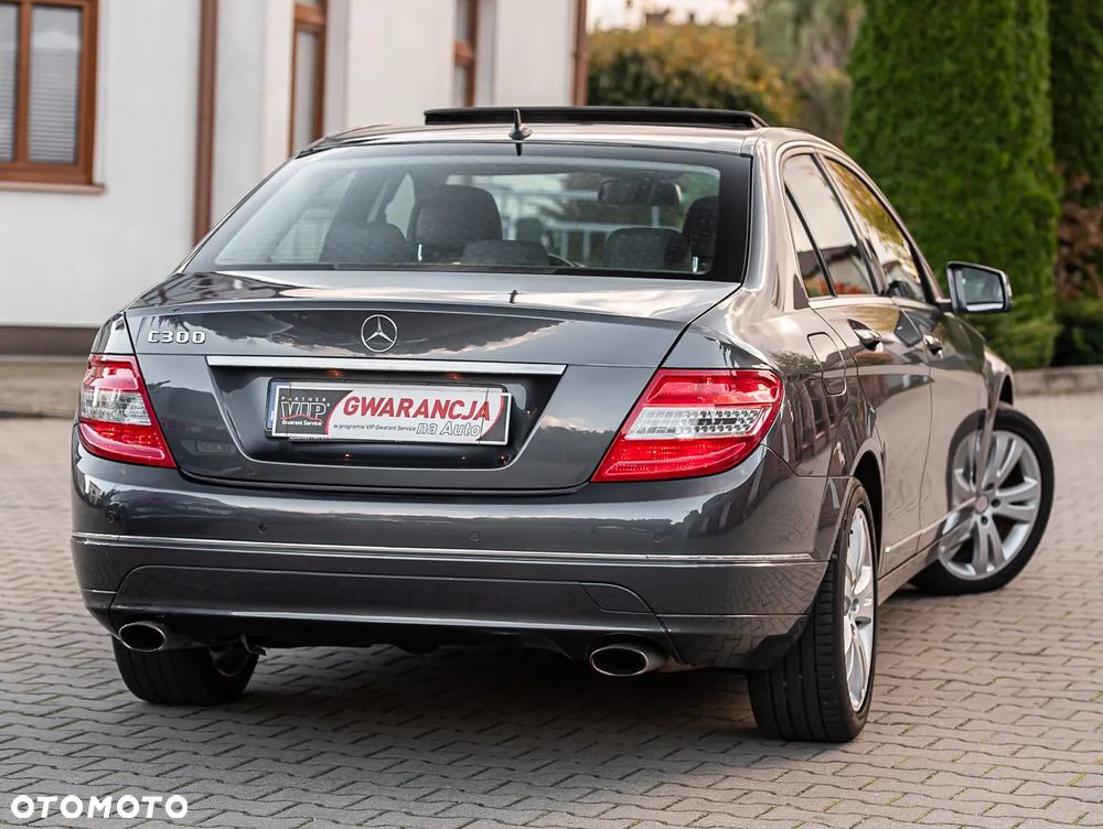 Mercedes-Benz Klasa C - 12