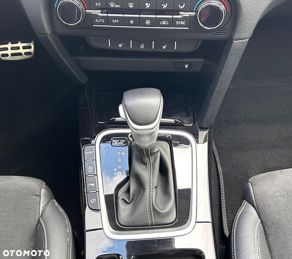 Kia Ceed 1.5 T-GDI GT-Line DCT - 27