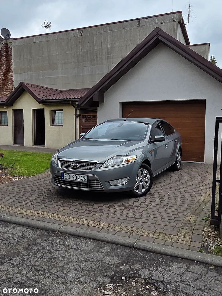 Ford Mondeo 2.0 Titanium - 1