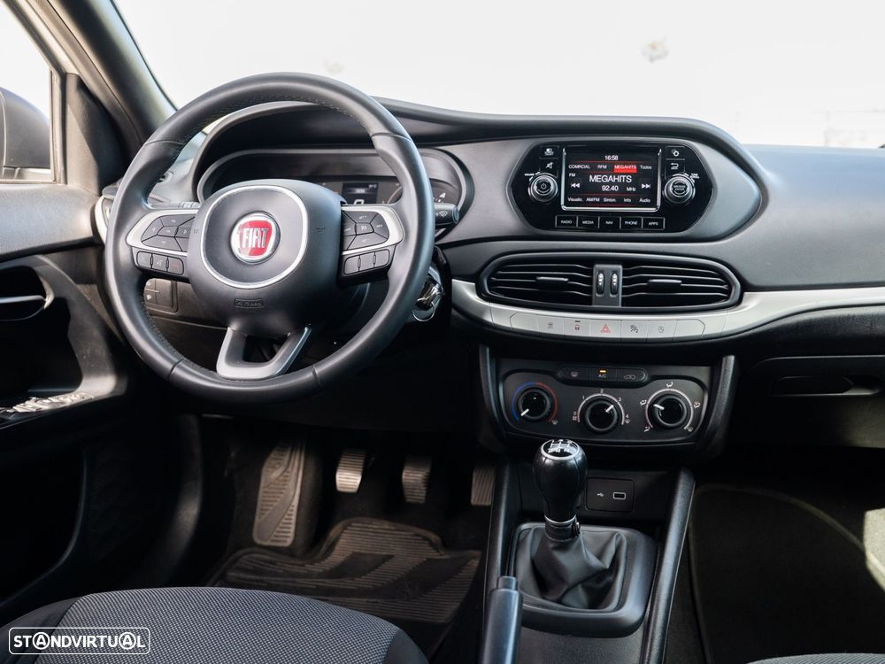 Fiat Tipo 1.3 MultiJet Life - 30