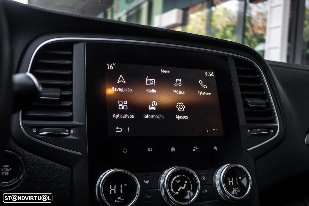 Renault Mégane 1.5 Blue dCi Intens - 37