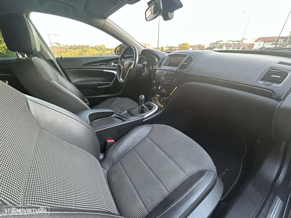 Opel Insignia Sports Tourer 2.0 CDTi Executive S/S - 12