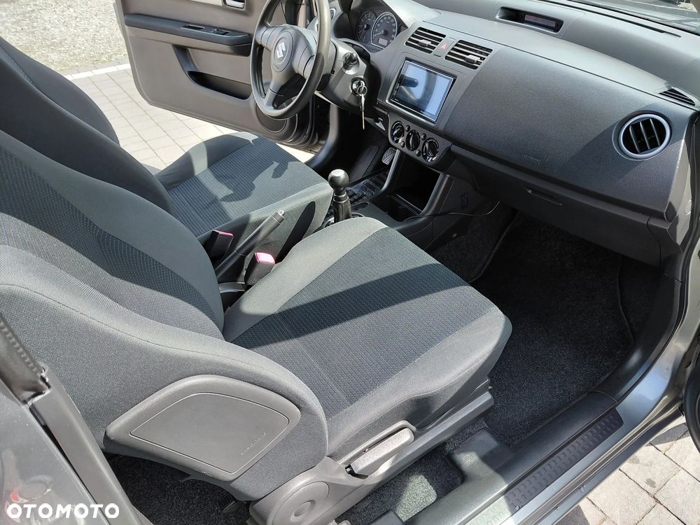 Suzuki Swift 1.3 Comfort - 10